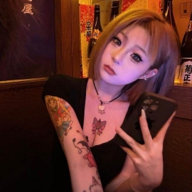 浦东年轻美乳嫩妹