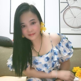 紫荆性感熟女彩云